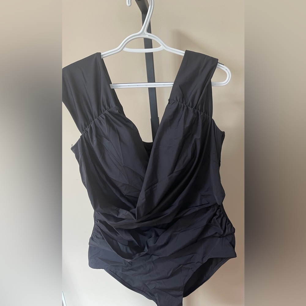 Swimsuits For All Black One Piece - Picture 2 of 4